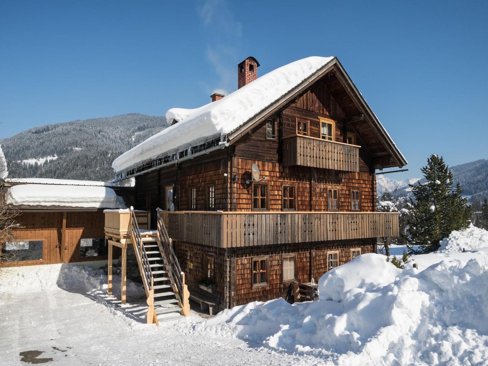 Sprawling Mansion Near Ski Area In Salzburg エーベン・イム・ポンガウ エクステリア 写真